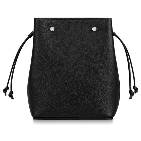 100% authentic Louis Vuitton bag bought from LV directly. - Picture 6 of 16